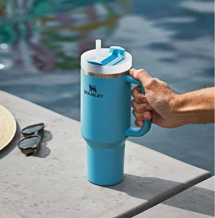 Stanley Vacuum-Insulated Travel Thermos–Durable, Leak-Proof